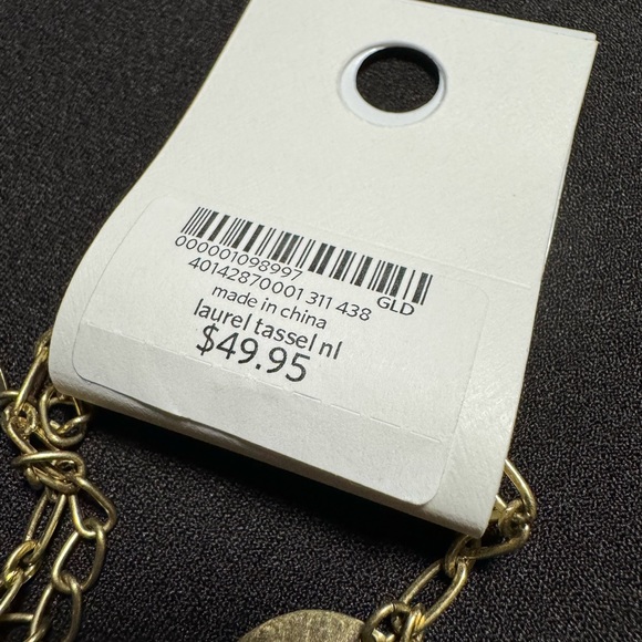 Complete Gold-Tone Laurel Leaf Jewelry Set by Coldwater Creek (NWT) - Picture 11 of 11